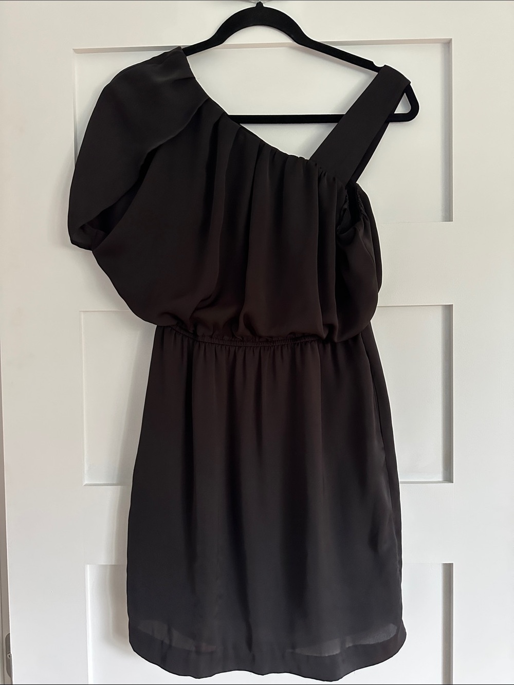 BCBG Generation black one shoulder silk-feel dress size xs